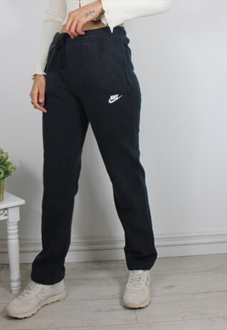 nike joggers with red tick