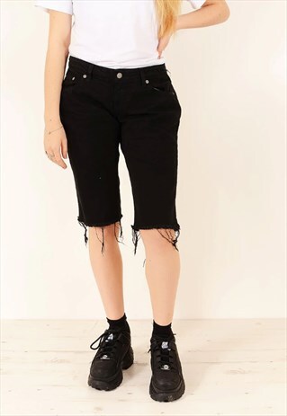 VINTAGE LEVI'S 3/4 LENGTH CUT OFF DENIM SHORTS BLACK