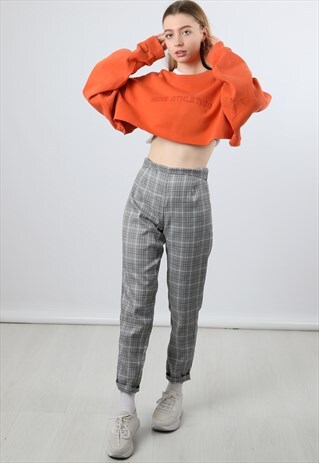 VINTAGE NIKE ORANGE EMBROIDERED SPELLOUT CROPPED SWEATSHIRT