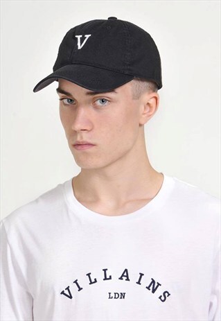 BLACK V CAP