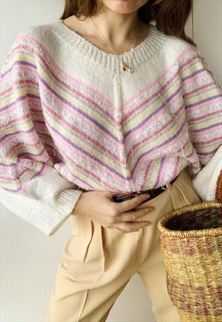 VINTAGE 80S BUBBLEGUM HANDMADE KNIT BATWING JUMPER SWEATER
