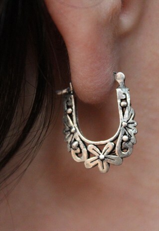 STERLING SILVER HOOP EARRINGS