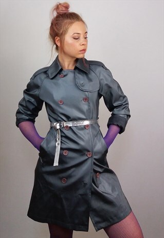 VINTAGE Y2K SHINY TRENCH-COAT IN LIQUID GREY
