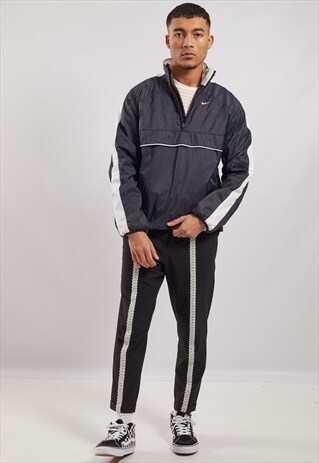 VINTAGE NIKE 1/4 ZIP SHELL JACKET