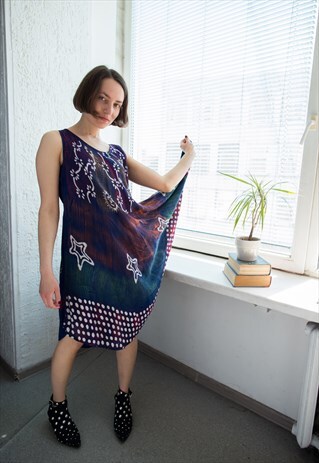 VINTAGE 70'S NAVY PATTERNED BOHEMIAN RAYON DRESS