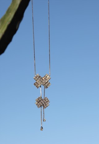 DEADSTOCK SILVER TONE WHITE CRYSTAL CHAIN NECKLACE.