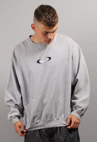 NIKE LIGHT GREY SWEATSHIRT