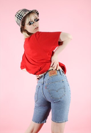 VINTAGE 90S Y2K LIGHT BLUE DENIM HIGH WAISTED LEVI'S SHORTS