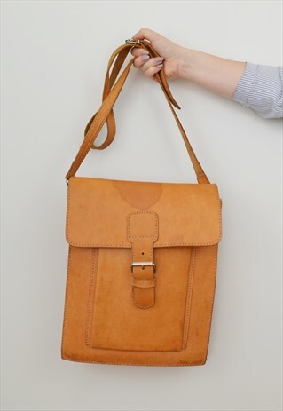 LEATHER SATCHEL