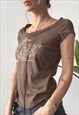 VINTAGE Y2K BROWN HAWAIIAN TROPICAL PRINT SUMMER GRAPHIC TEE