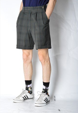 VINTAGE 90S KHAKI CHECK THICK SHORTS
