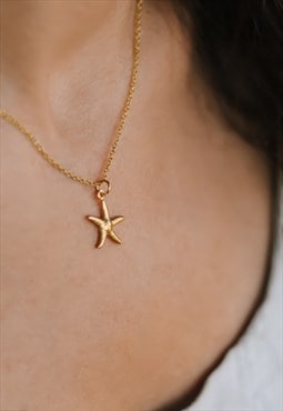 Starfish necklace gold chain pendant gift for her beach sea