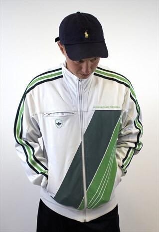 VINTAGE ADIDAS TRACK JACKET/WINDBREAKER
