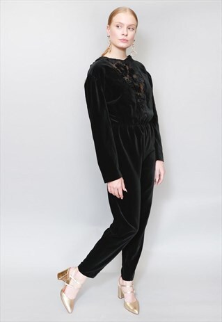 VINTAGE 1980'S BLACK VELVET STRAIGHT LEG JUMPSUIT