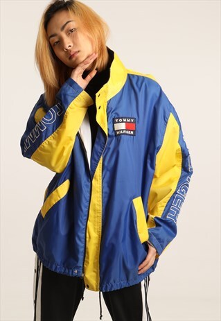 VINTAGE TOMMY HILFIGER FESTIVAL JACKET
