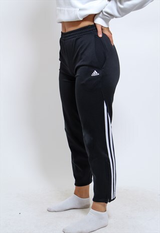 VINTAGE ADIDAS JOGGERS IN BLACK XS