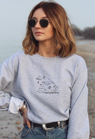 UNISEX SWEATSHIRT IN GREY WITH EMBROIDERY