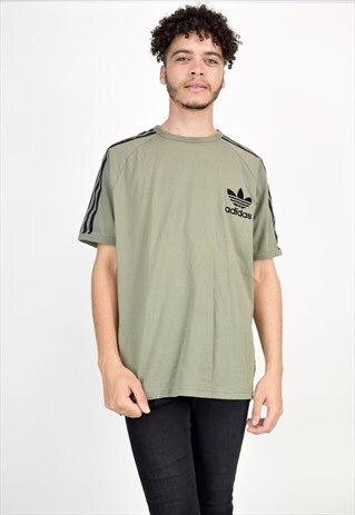VINTAGE 90'S ADIDAS T-SHIRT