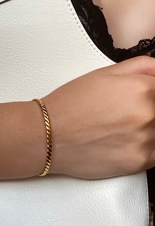 FLAWLESS EDGE - WEAVE GOLD CUFF, OPEN ADJUSTABLE BANGLE