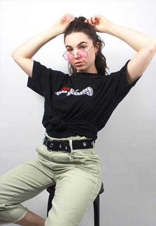 90'S RETRO BLACK SPELL-OUT T-SHIRT