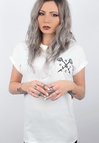 BLACK ROSES WHITE T-SHIRT