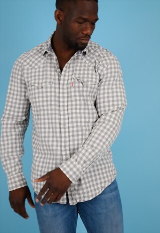 VINTAGE LEVI'S CHECK SHIRT NS210