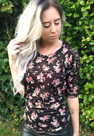 FLORAL & LACE KNITTED TOP
