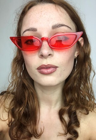 RED FRAME LENS CAT EYE SUNGLASSES