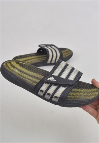 VINTAGE 90S BLACK ADIDAS VELCRO SLIDERS