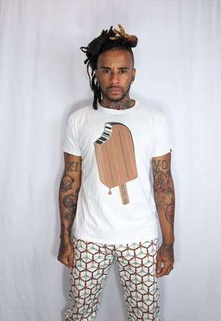 MOSCHINO VINTAGE T SHIRT