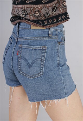 VINTAGE LEVI'S DENIM SHORTS ML28