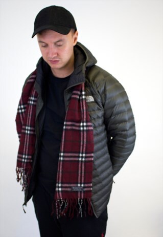 VINTAGE BURBERRY TRADITIONAL LAMBSWOOL CHECKED SCARF