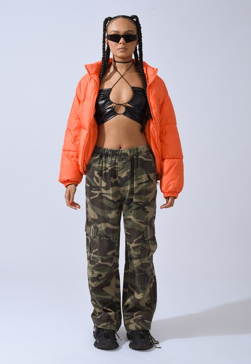 garment image