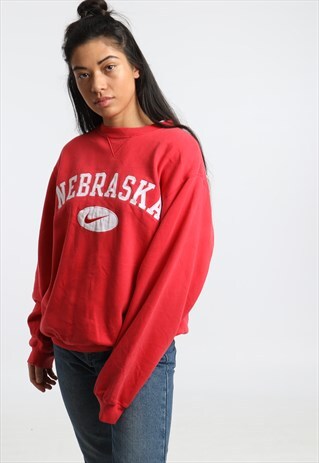 90S NIKE EMBROIDERED LOGO SWEATSHIRT