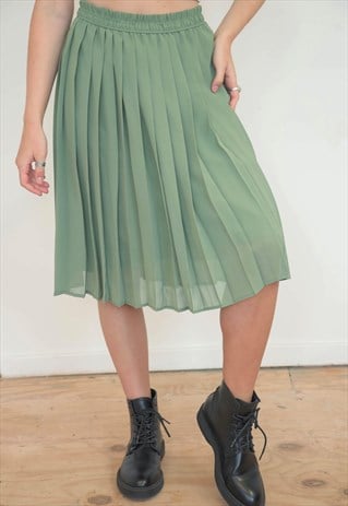pleated