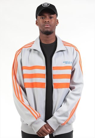 VINTAGE ADIDAS TRACK JACKET