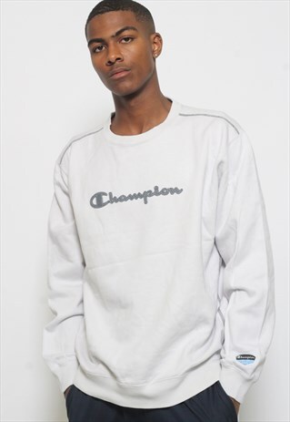 VINTAGE CHAMPION SWEATSHIRT