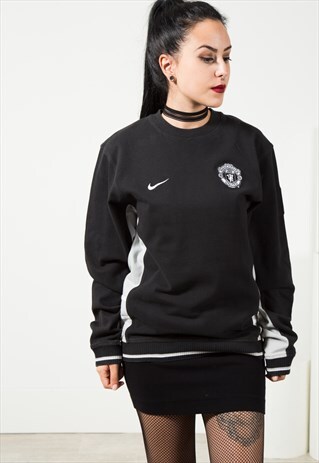 VINTAGE NIKE SWEATSHIRT / S1917