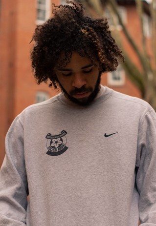VINTAGE 00S NIKE LOGO Y2K SWEATSHIRT IN GREY AND BLACK