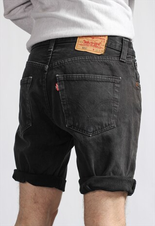 VINTAGE LEVI'S DENIM SHORTS
