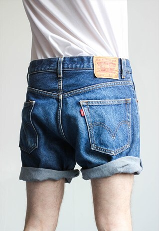 VINTAGE LEVI'S DENIM SHORTS