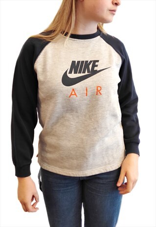 90S VINTAGE NIKE