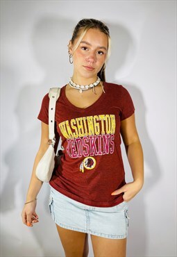 Vintage NFL Washington Size S T-Shirt in Red