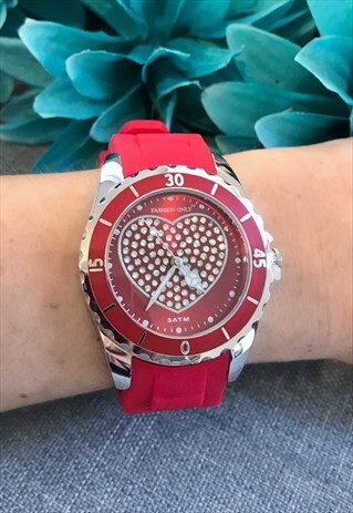 RED HEART DIAMONTE WATCH