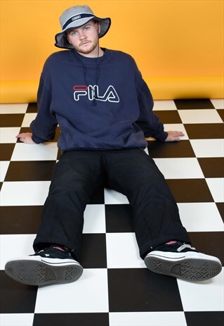 FIFA CLASSIC NAVY SWEATER
