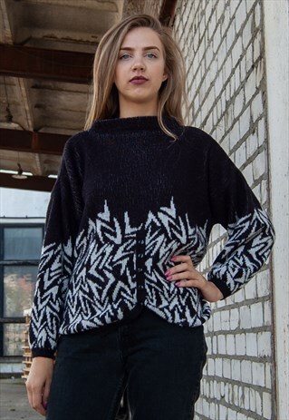 VINTAGE RETRO BLACK WHITE OVERSIZED WINTER JUMPER