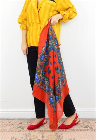 VINTAGE RED FLORAL FOLKLORE LARGE SQUARE SCARF