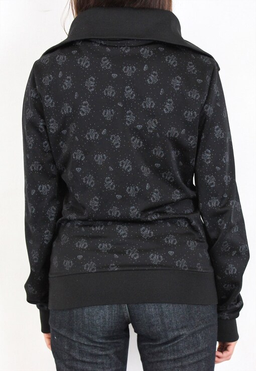 garment image