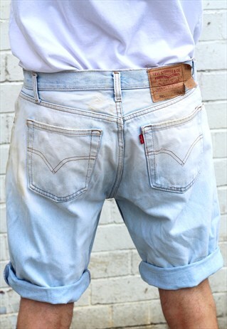 1990'S VINTAGE LEVI'S DENIM SHORTS-SIZE 36