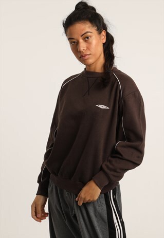 VINTAGE UMBRO EMBROIDERED LOGO SWEATSHIRT